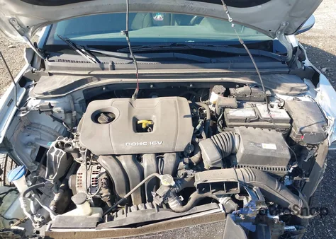 2018 Hyundai Elantra Sel/Value/Limited z USA, uszkodzony, nr VIN 5NPD84LF1JH348752